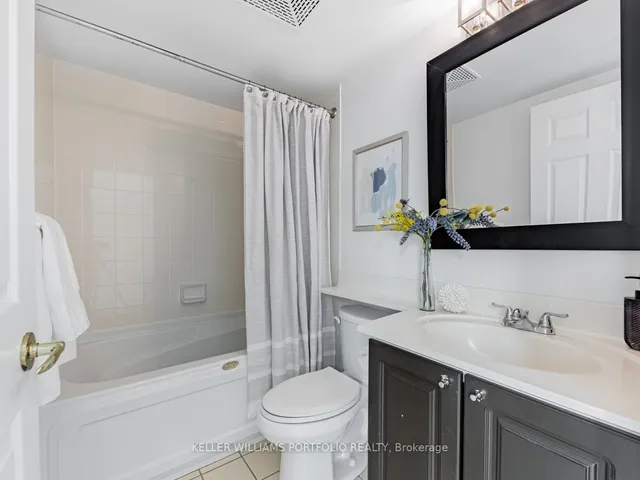 Additional image 13 of 11 Lee Centre Dr Unit PH208