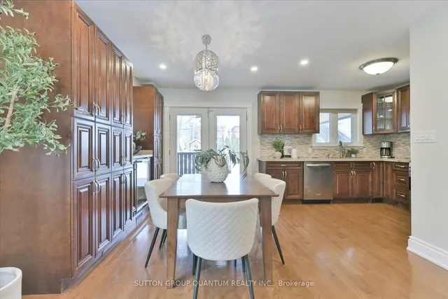 Additional image 9 of 76 Albani St