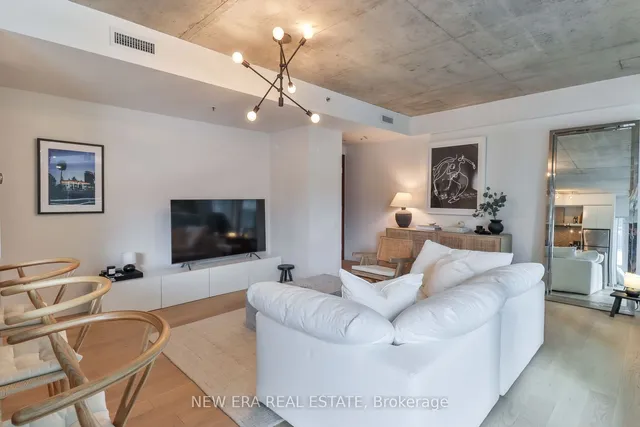 Additional image 7 of 75 Portland St Unit 423