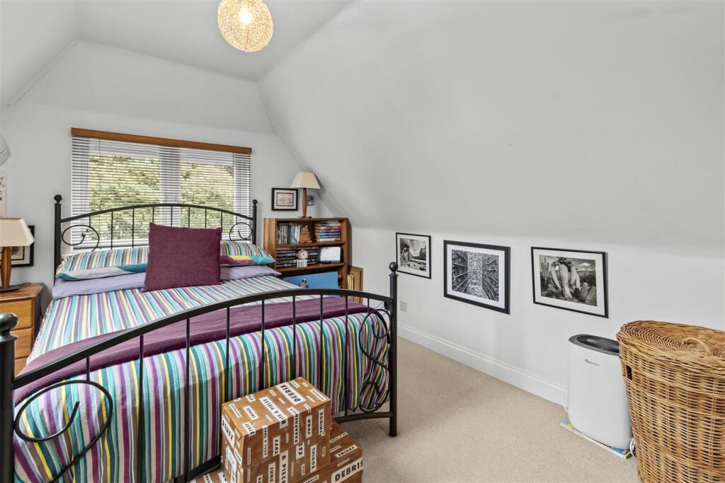 Additional image 36 of Coopers Hill, Eastbourne