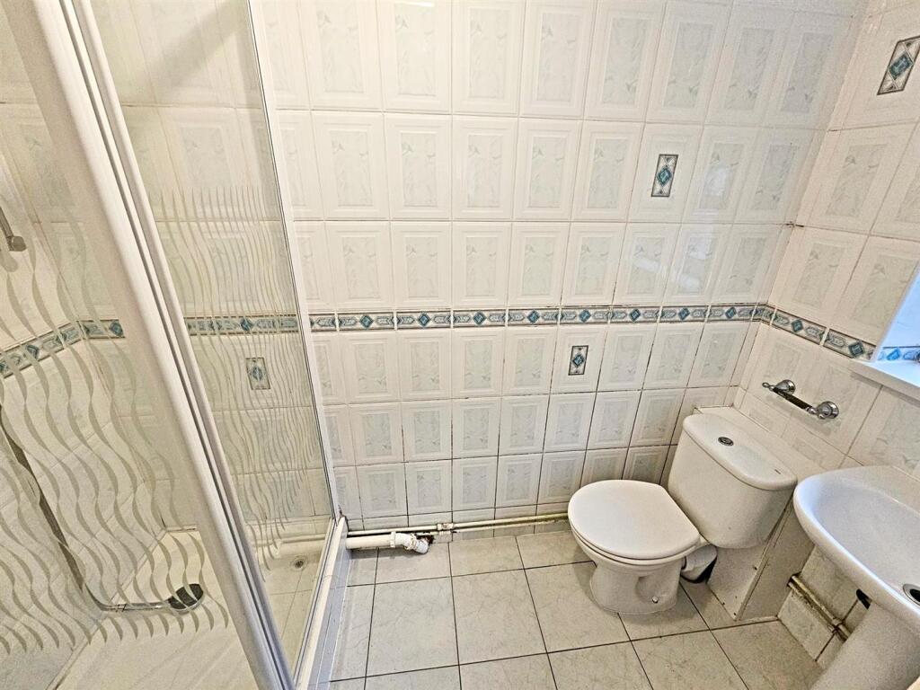 Additional image 9 of The Parade, Ferndale