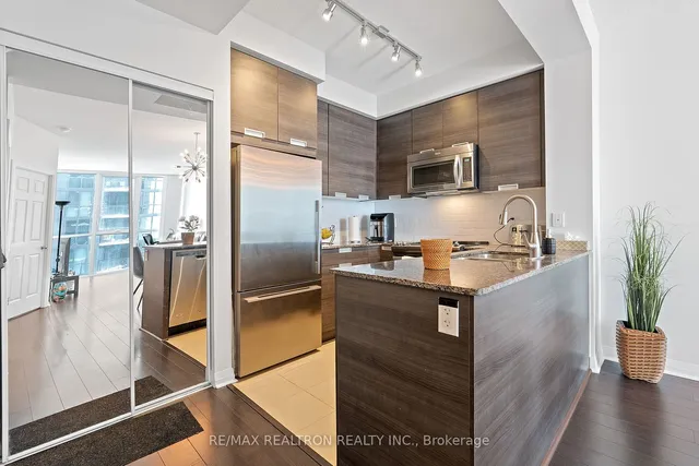 Additional image 8 of 55 Eglinton Ave Unit 1001