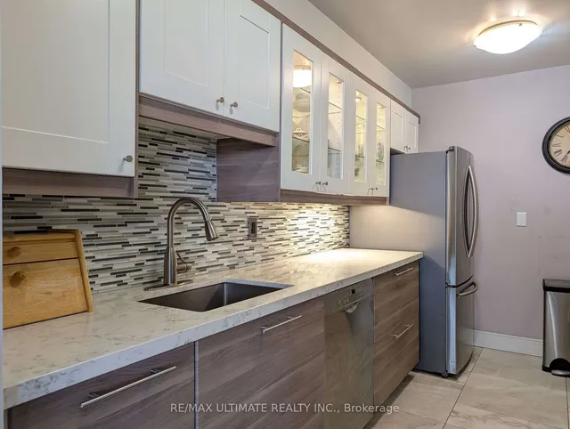 Additional image 17 of 155 Marlee Ave Unit 808