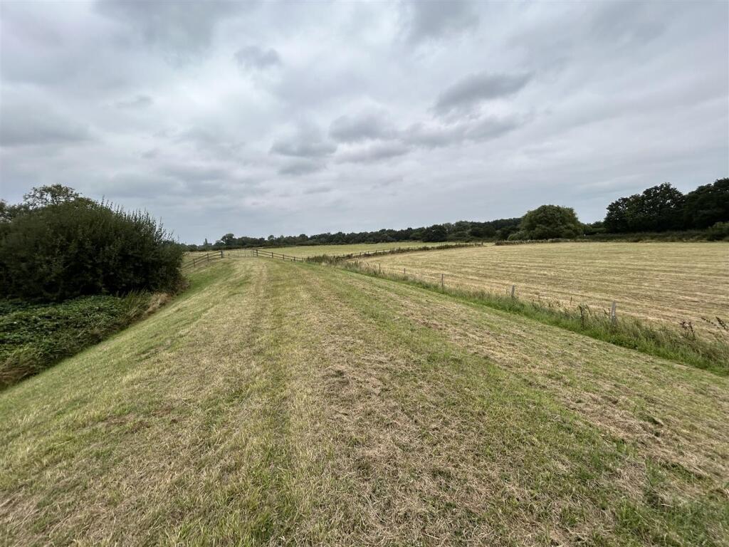 Additional image 5 of Station Road, Nether Whitacre, B46