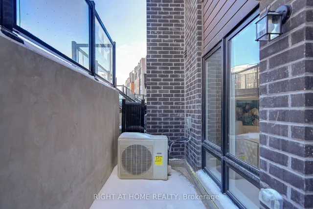 Additional image 9 of 155 Tapscott Rd Unit 21