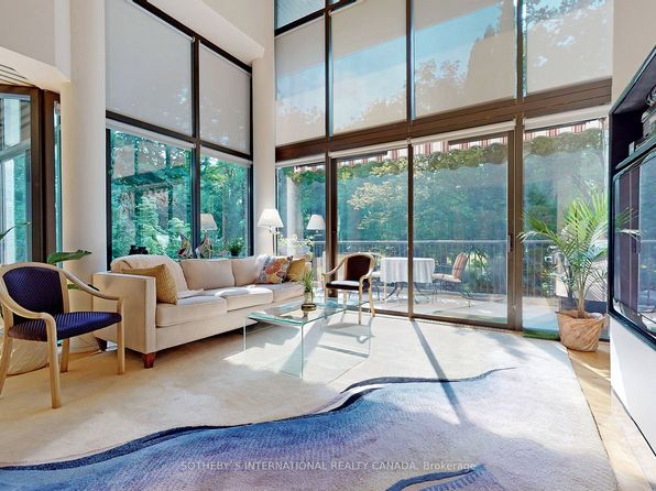 Additional image 3 of 30 High Point Rd, Toronto, ON M3C 2R3