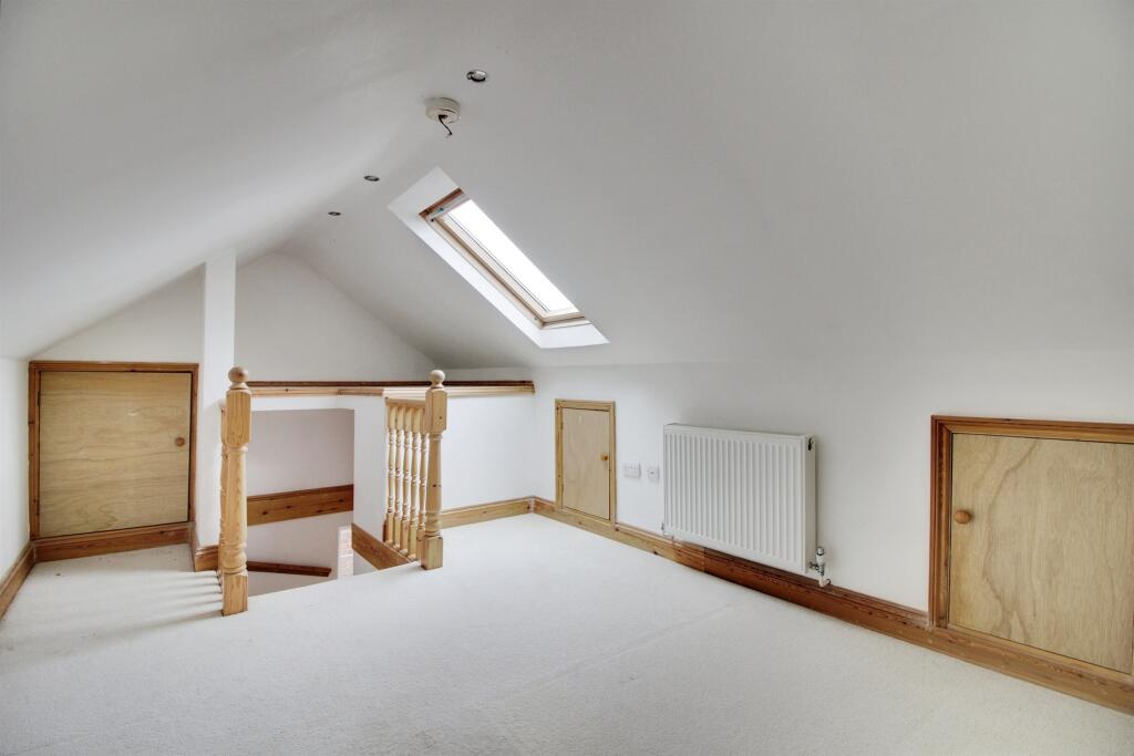 Additional image 12 of Howlands, Welwyn Garden City