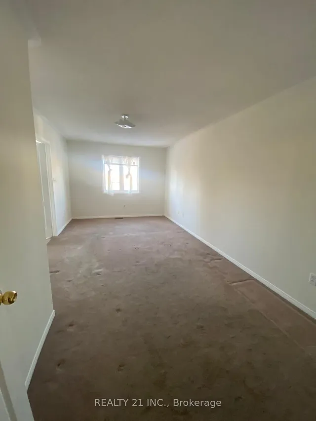 Additional image 11 of 76 Sweet Clover Cres