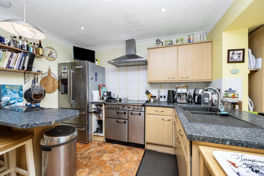 Additional image 8 of Beechwood Close, Surrenden, Brighton