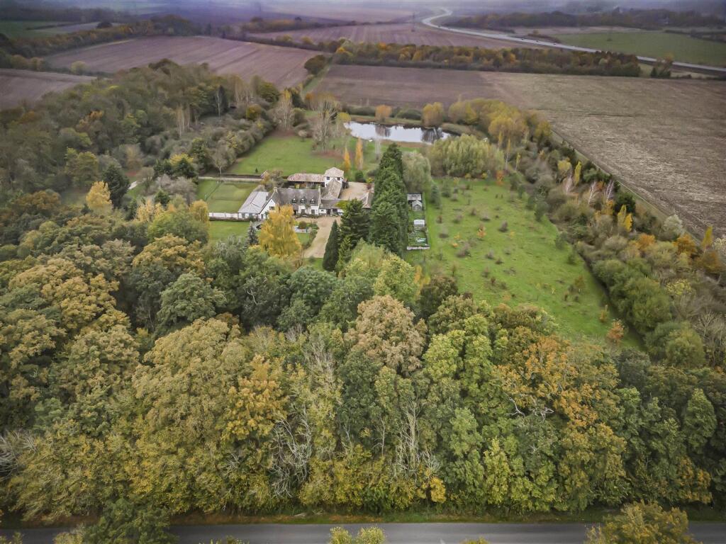 Additional image 33 of The Avenue, Madingley