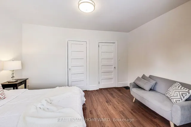 Additional image 13 of 36 Eastmount Ave