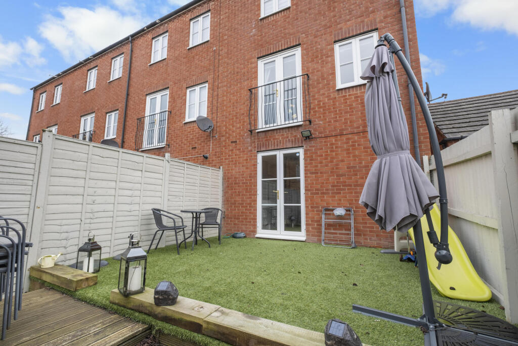 Additional image 23 of Iron Way, Bromsgrove. B60