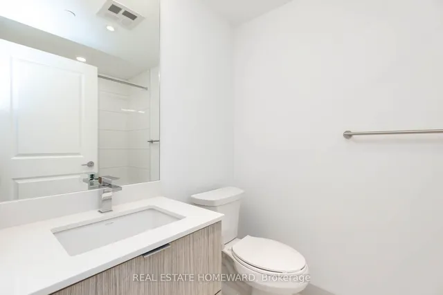Additional image 19 of 395 Bloor St Unit 1305
