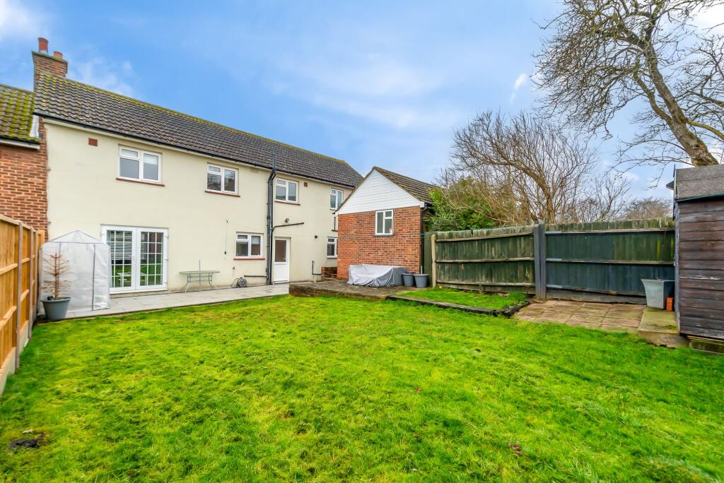 Additional image 17 of Slades Drive, Chislehurst, BR7