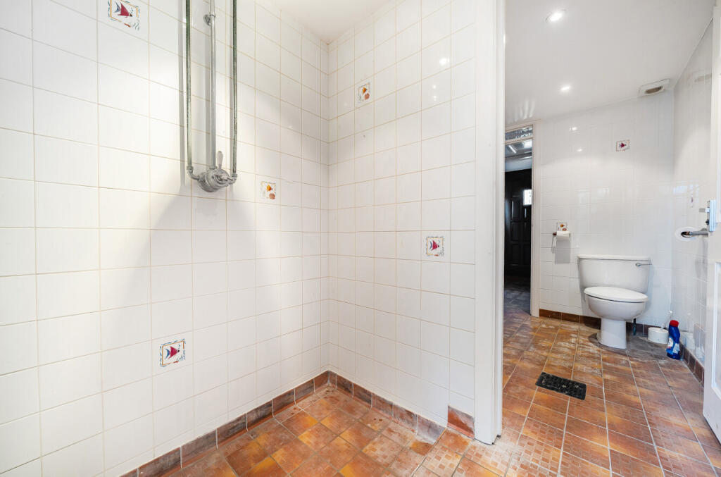 Additional image 23 of Cookham Dene Close, Chislehurst, Kent, BR7