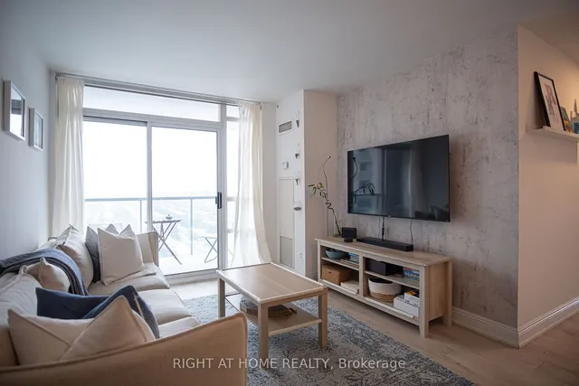 Additional image 17 of 16 Harrison Garden Blvd Unit 2402