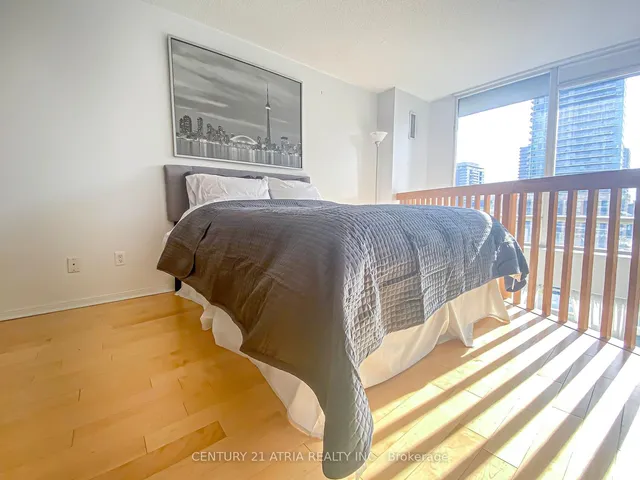 Additional image 13 of 1029 King St Unit 639