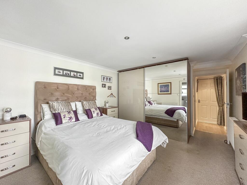 Additional image 12 of Elmwood Way, Highcliffe, Dorset. BH23 5DL