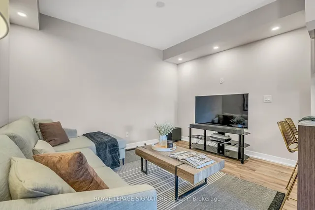 Additional image 13 of 10 Echo Pt Unit 121