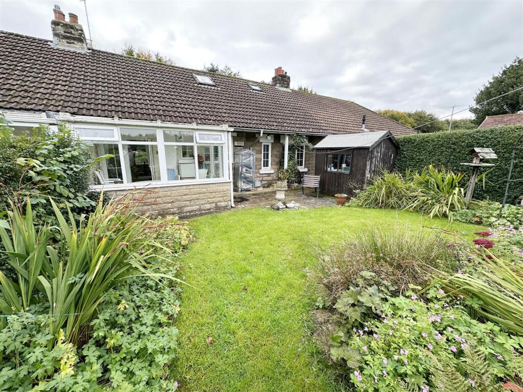 Additional image 15 of Easby