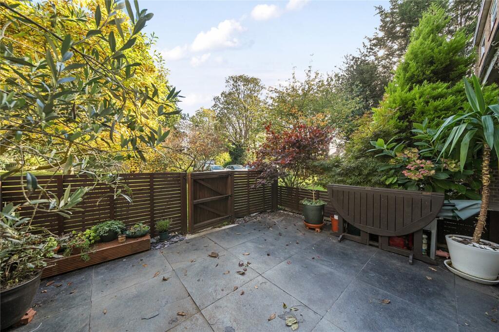 Additional image 5 of Field Close, Bromley