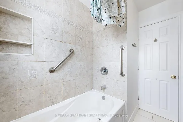 Additional image 26 of 3525 St. Clair Ave