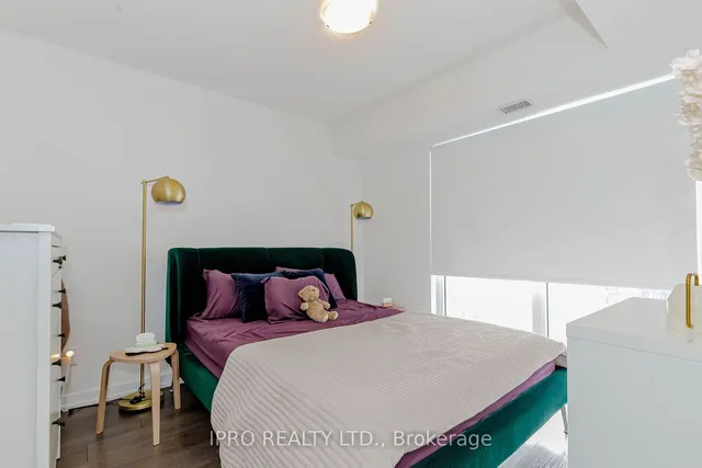 Additional image 21 of 219 Dundas St Unit 1705