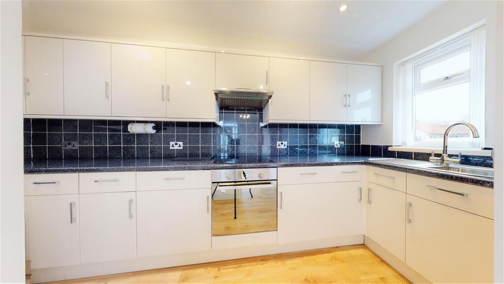 Additional image 23 of Albert Road, Penarth