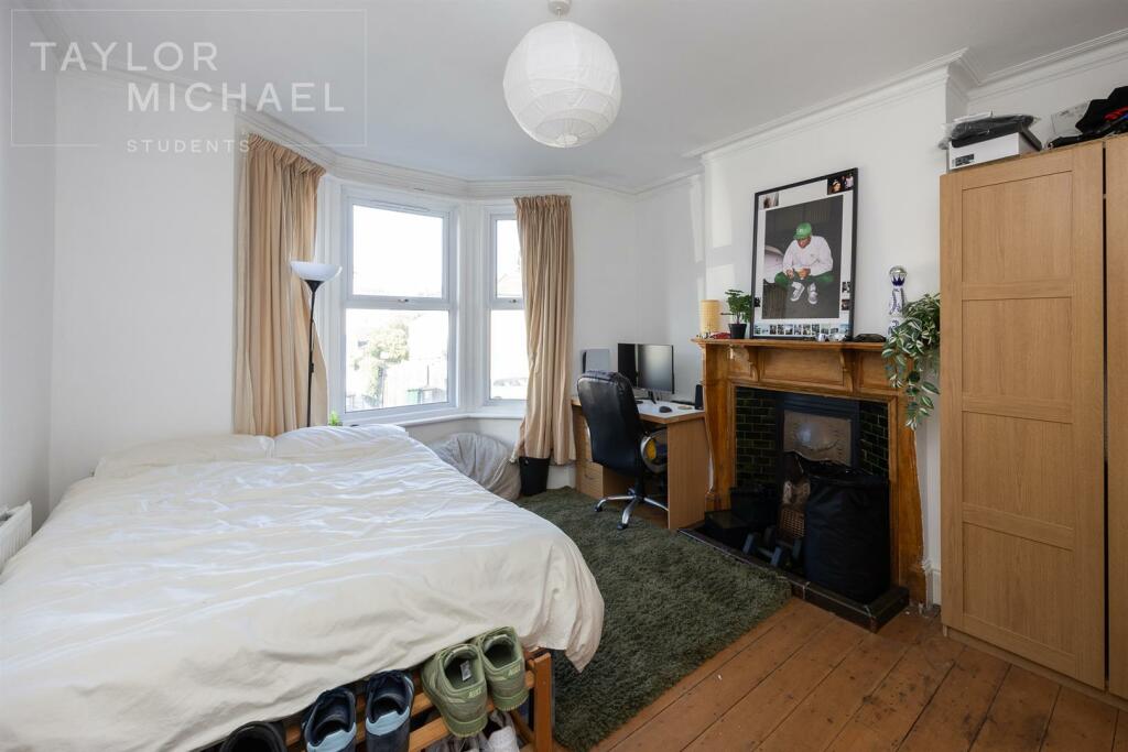 Additional image 8 of Buller Road, Brighton