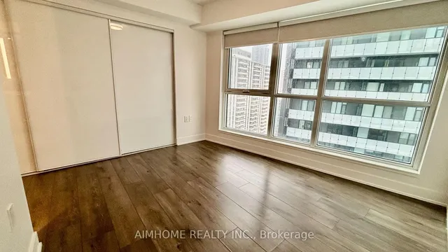 Additional image 13 of 585 Bloor St Unit 1722