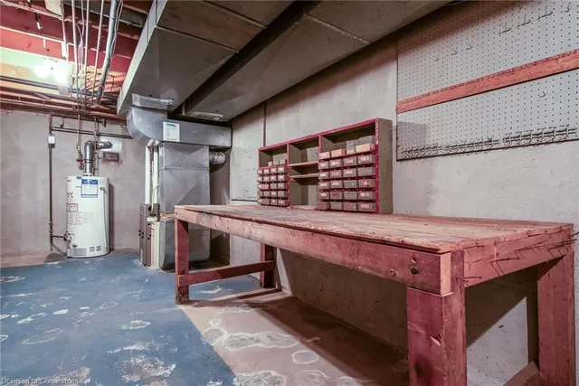 Additional image 46 of 159 Shuh Ave