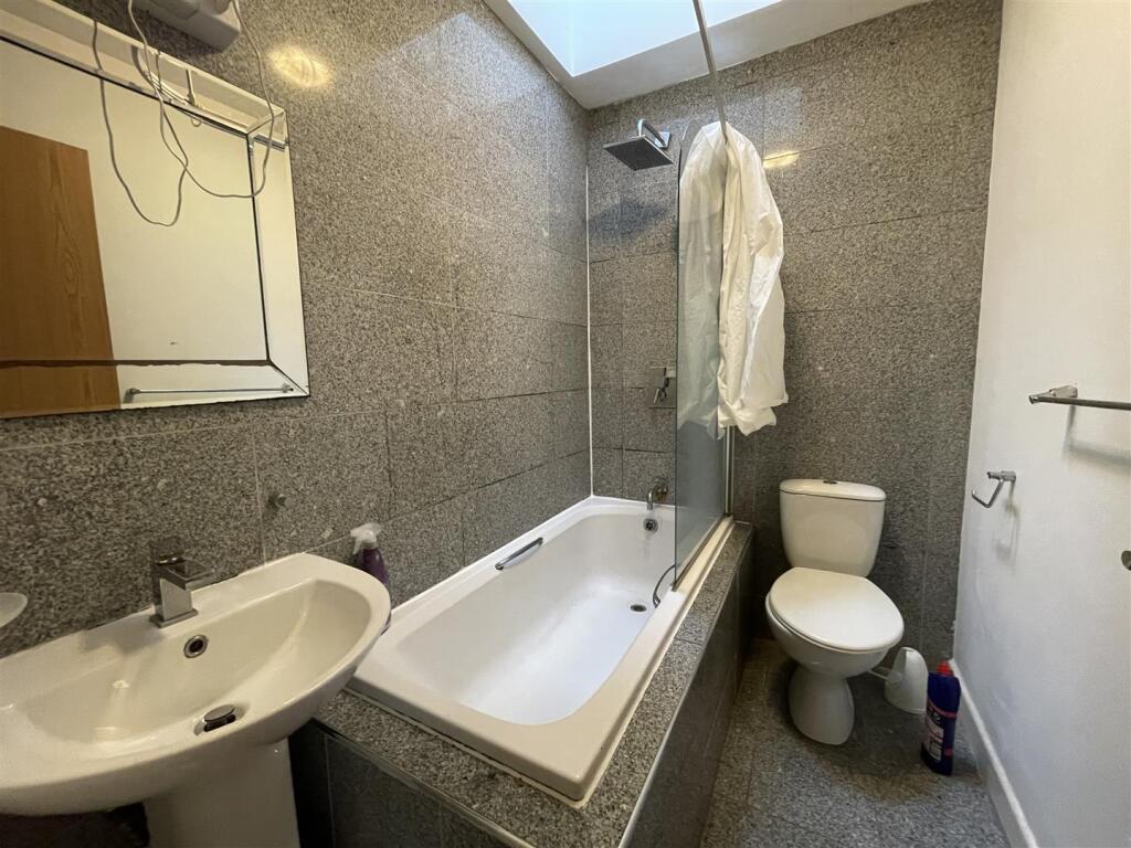 Additional image 3 of Albany Road, Cardiff