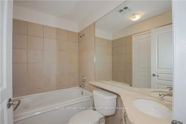 Additional image 13 of 1121 Bay St Unit 702