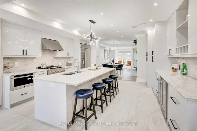 Additional image 17 of 94 Lake Cres