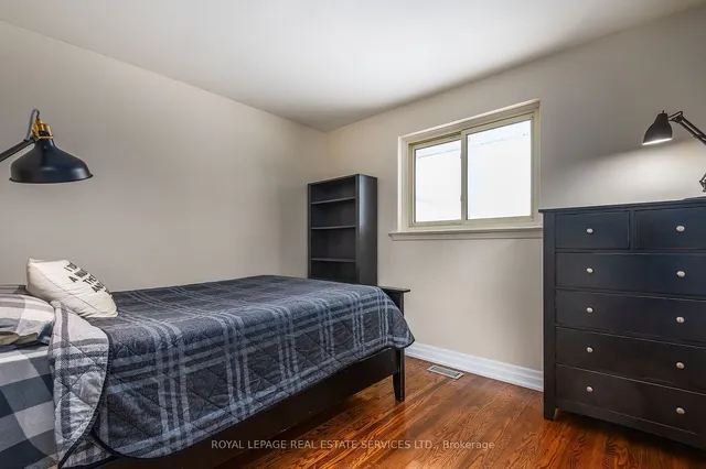 Additional image 20 of 28 Thelmere Pl