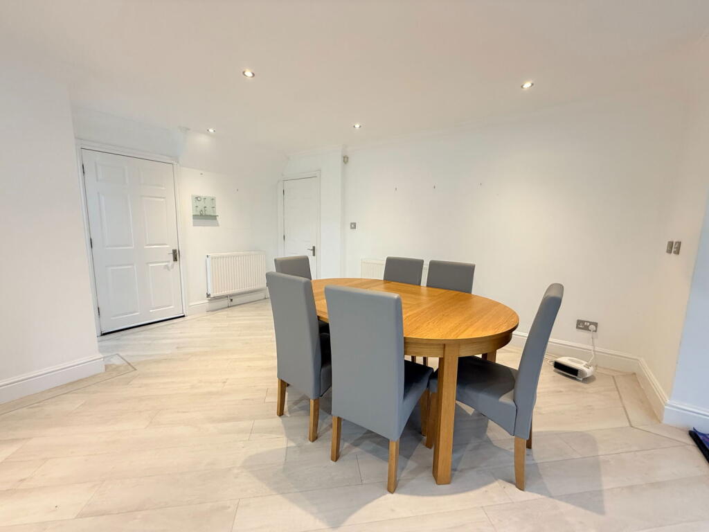 Additional image 6 of Birchy Close, Dickens Heath