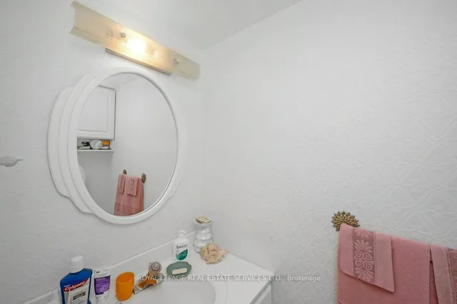 Additional image 18 of 1359 White Oaks Blvd Unit 1109