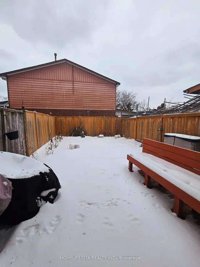 Additional image 32 of 24 Bradstone Sq