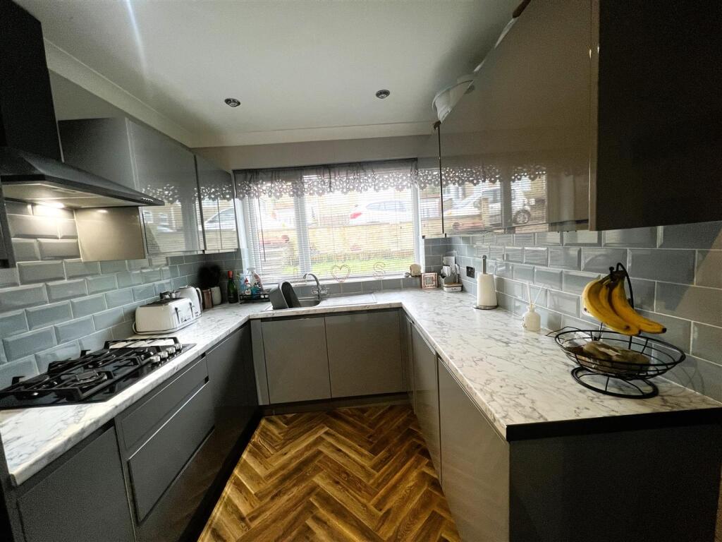 Additional image 33 of Markfield Close, Low Moor, Bradford