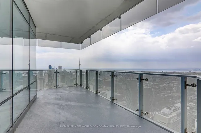 Additional image 11 of 1 Bloor St Unit 6904