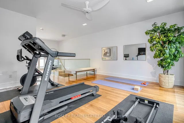 Additional image 31 of 70 Niagara St