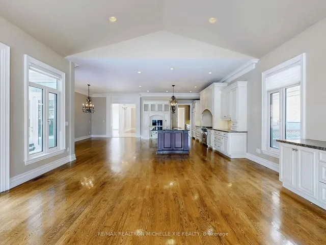 Additional image 15 of 8 Colvestone Rd