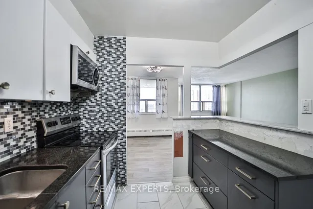 Additional image 6 of 551 The West Mall Unit 1120