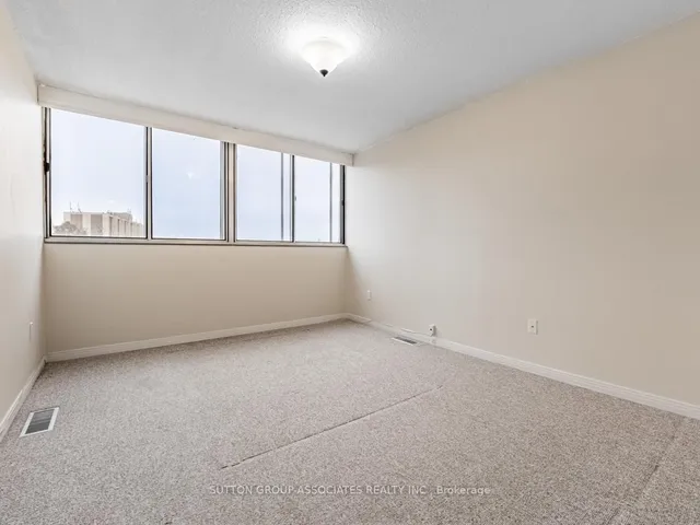 Additional image 23 of 1300 Marlborough Crt Unit 504