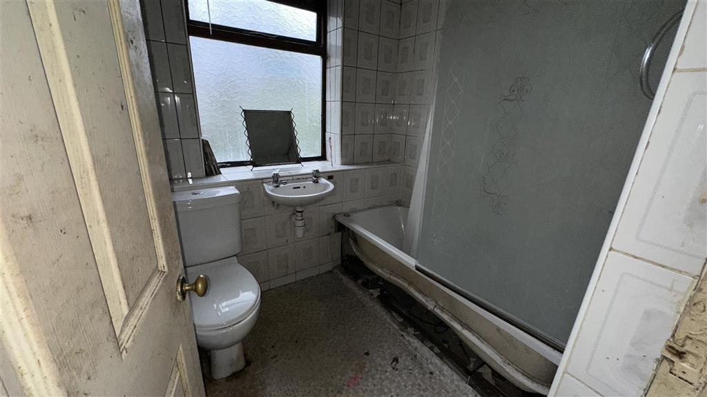 Additional image 4 of Lower Lane, BRADFORD