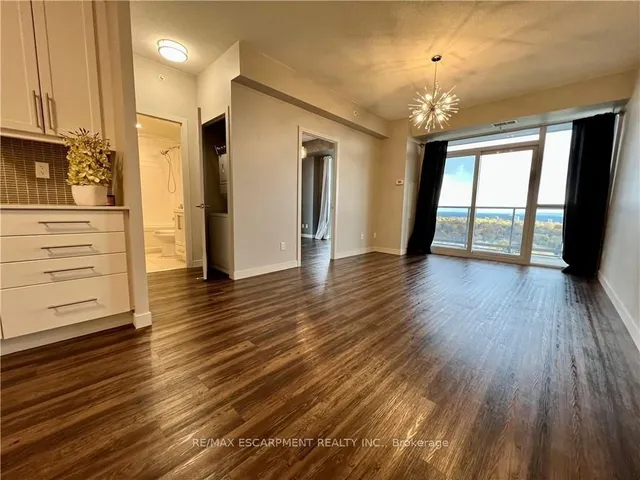 Additional image 7 of 2081 Fairview St Unit 1803