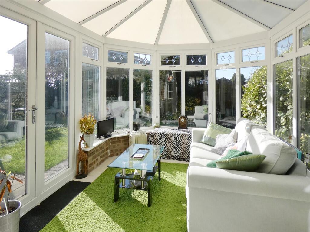 Additional image 5 of Spinnaker Close, Littlehampton