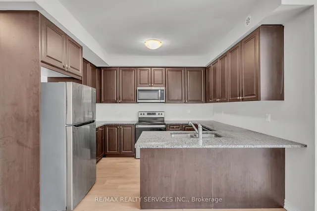 Additional image 16 of 28 Humberwood Blvd Unit 2