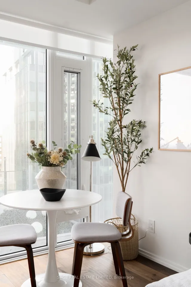 Additional image 8 of 5 Soudan Ave Unit 1912