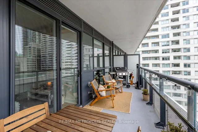 Additional image 20 of 11 Lillian St Unit 808